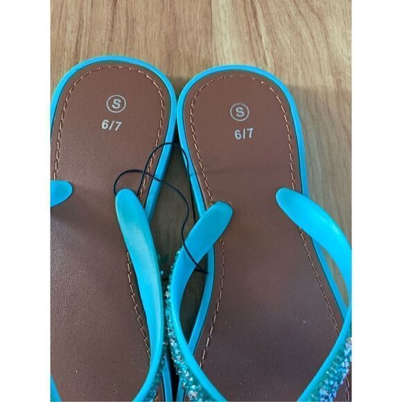 Blue spackly slippers - Picture 2 of 4